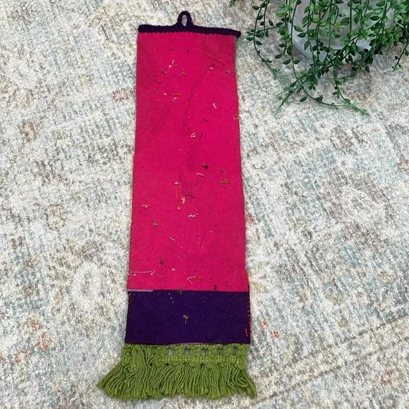 Vintage felt wall hanging - Picture 7 of 8